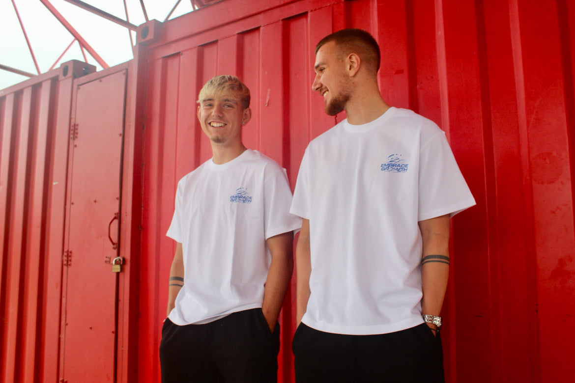 Naultinus “Embrace Growth” Tee